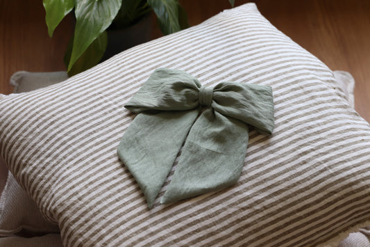 Groovy Green Hairbow