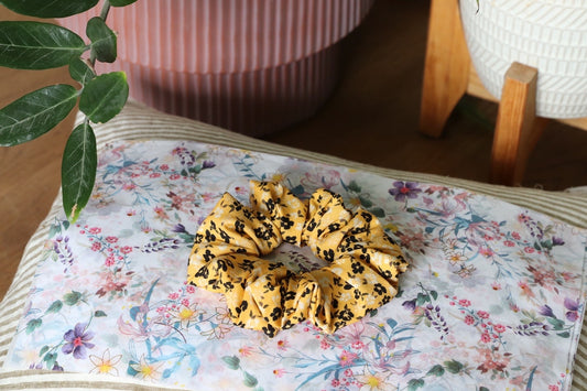 Sunflower Scrunchie