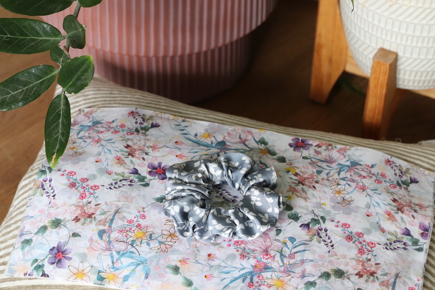 Mini Summer Skies Scrunchie