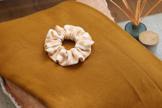 Honey Scrunchie