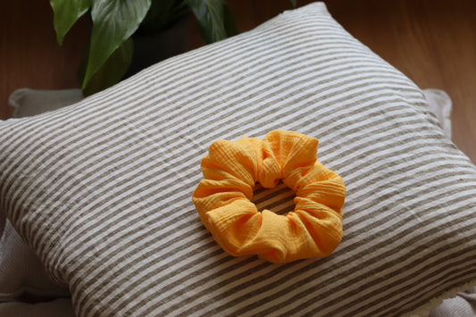 Buttercream Frosting Scrunchie